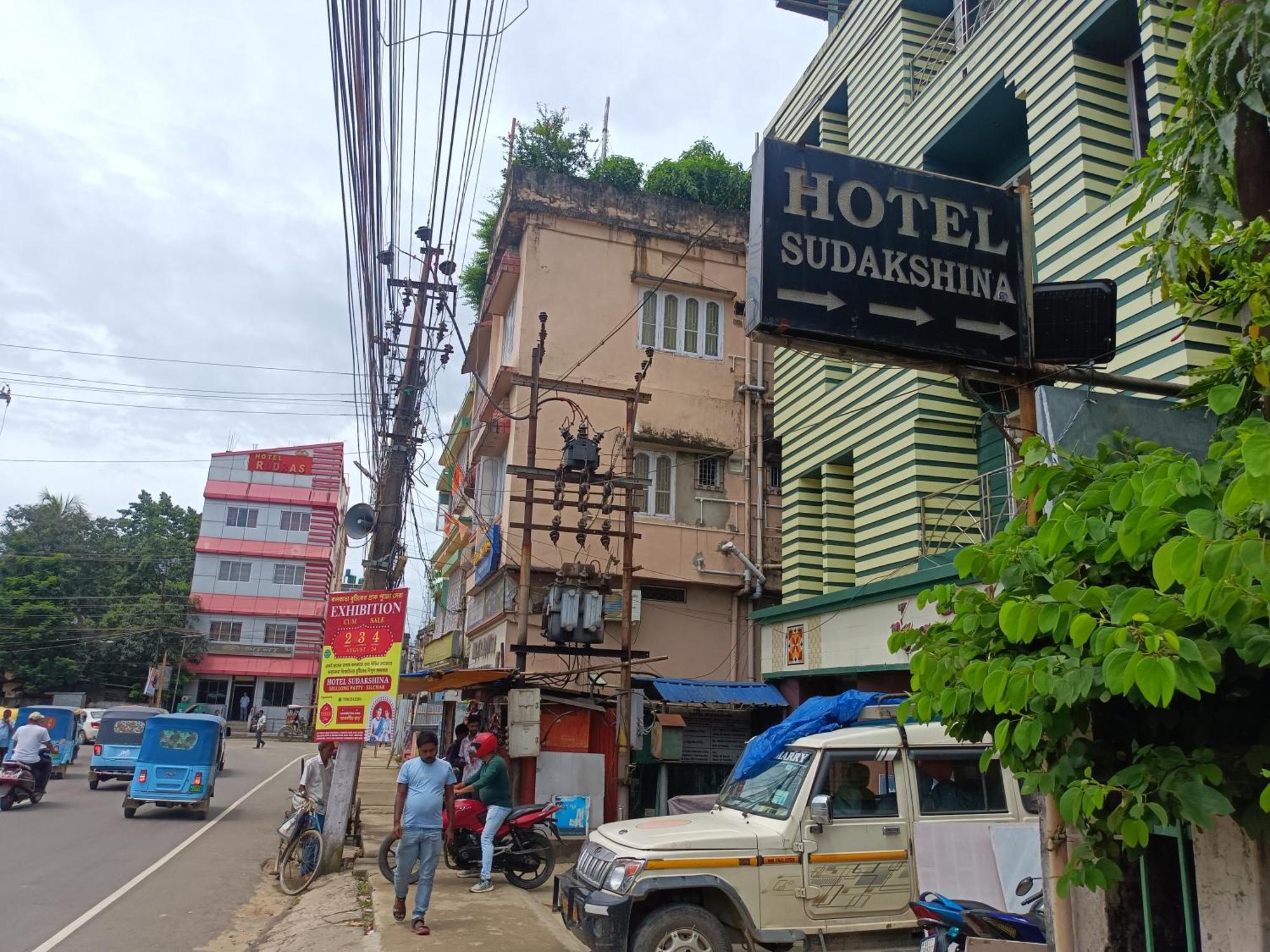 Hotel Sudakshina By Roh Silchar Bagian luar foto