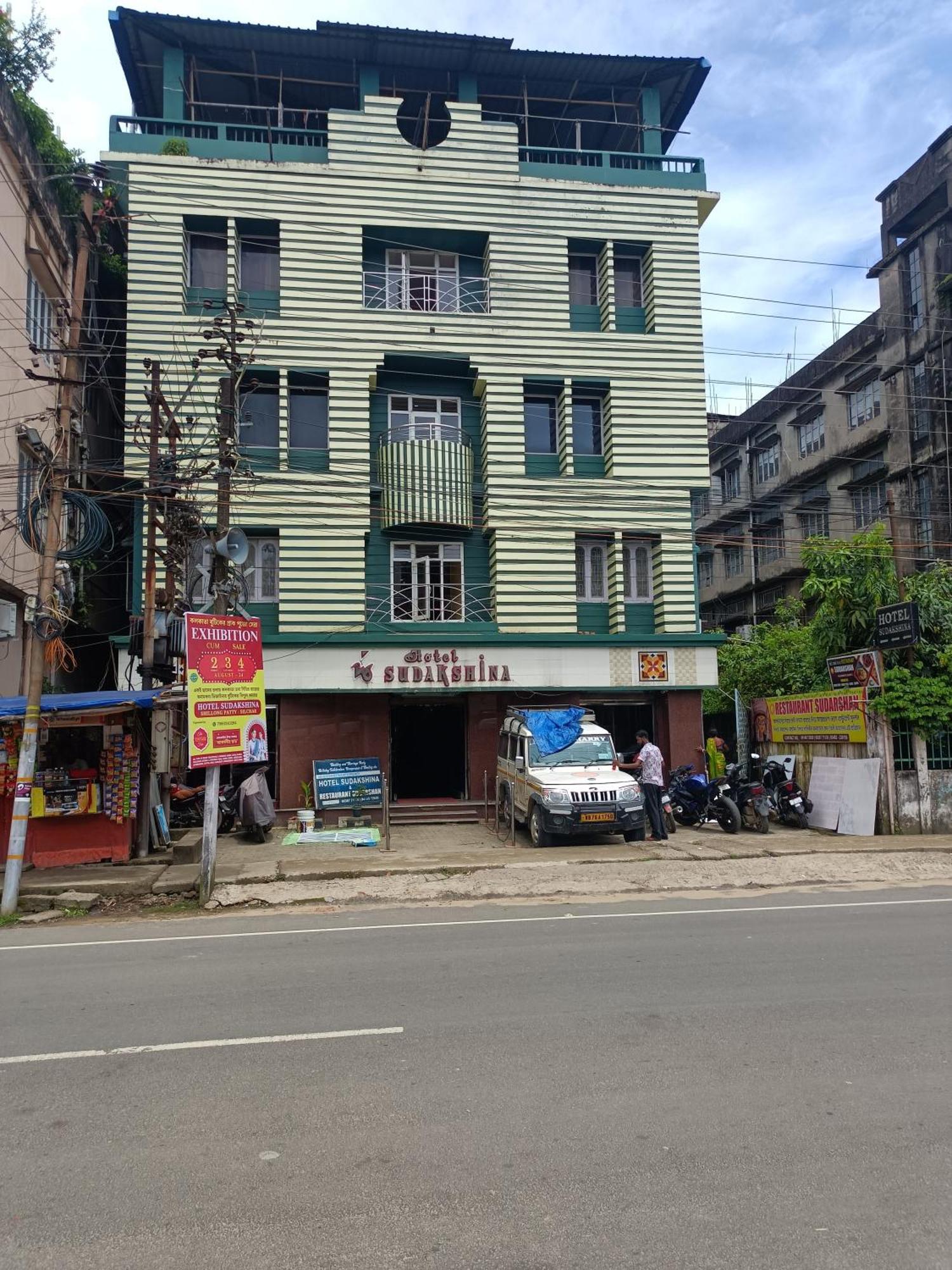 Hotel Sudakshina By Roh Silchar Bagian luar foto